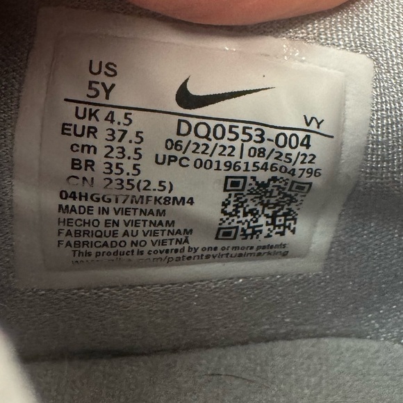 Zoom Freak 4 GS 'Etched in Stone' - Picture 7 of 11